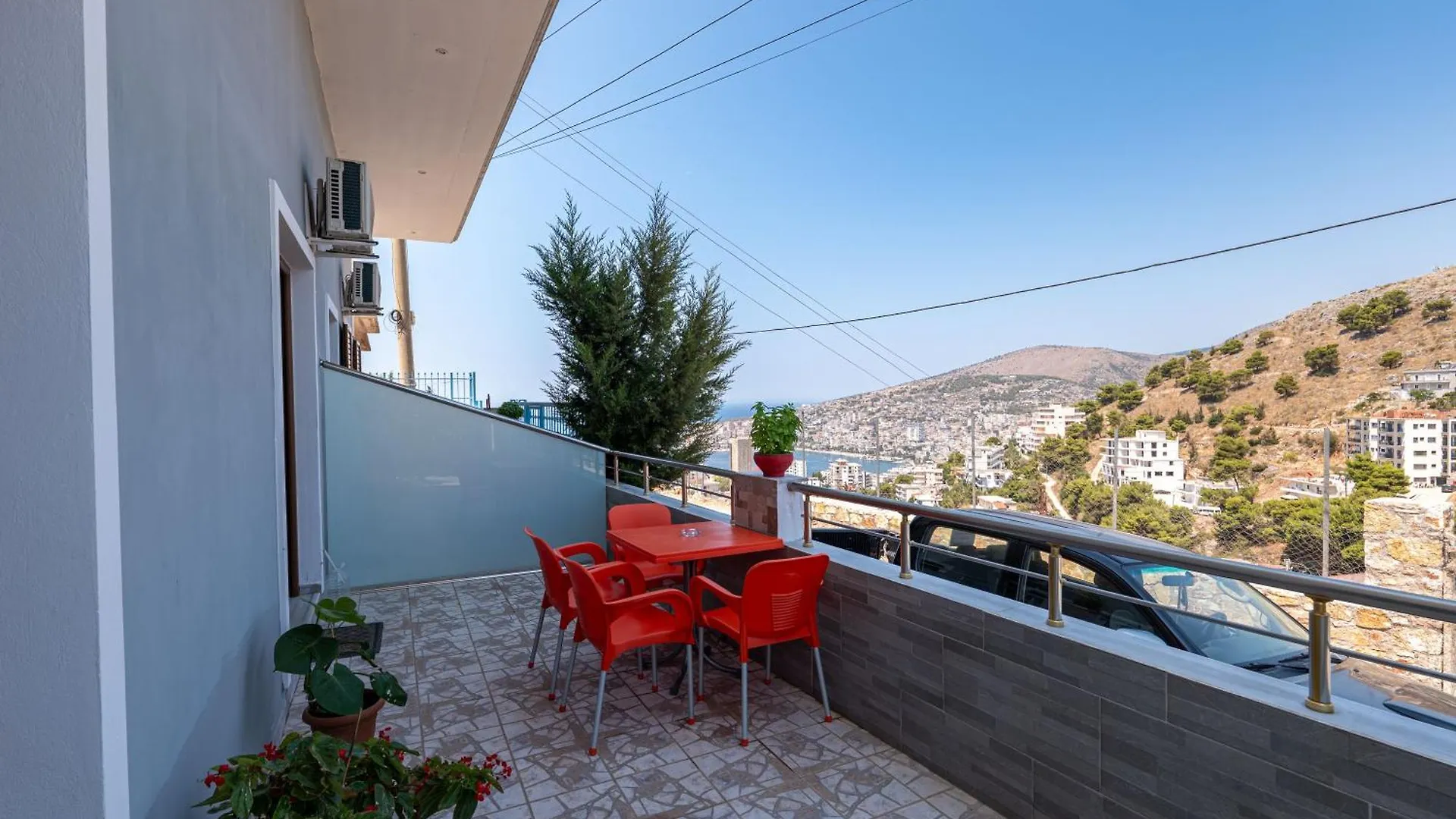 Sunshine Apartments Sarandë 0*,