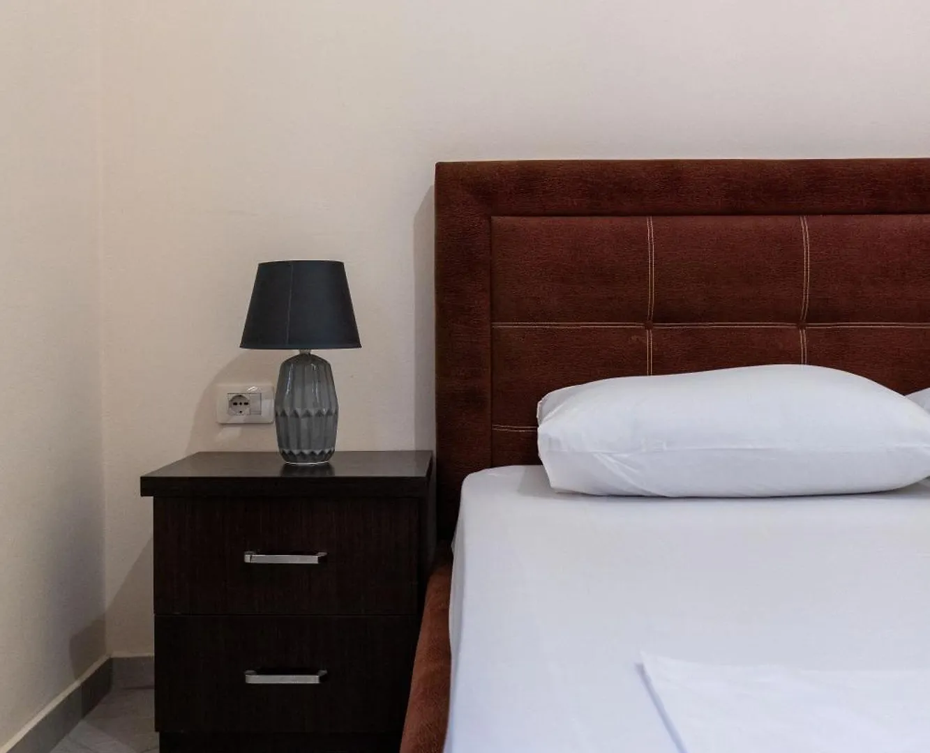 Sunshine Apartments Sarandë