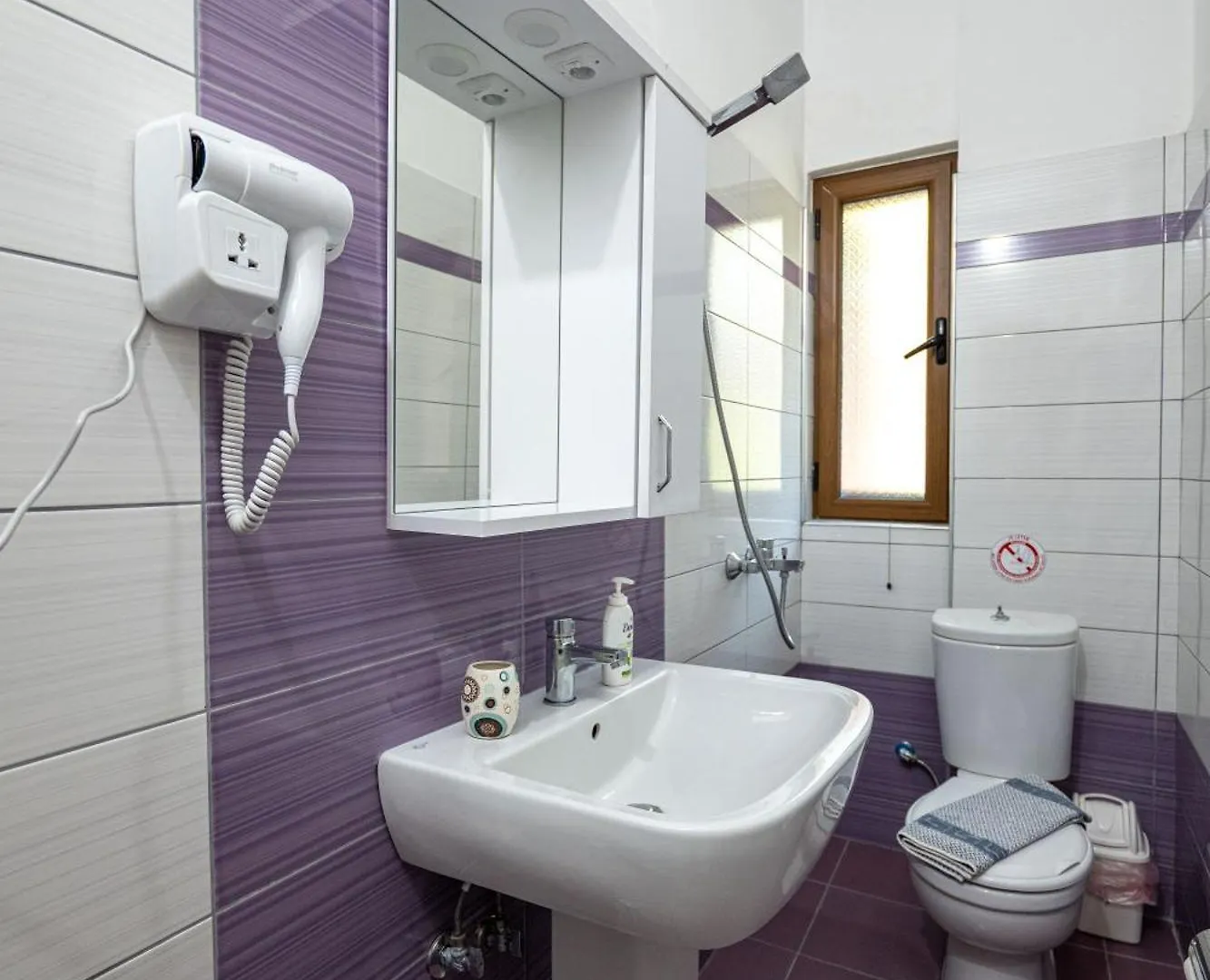 Sunshine Apartments Sarandë 0*,