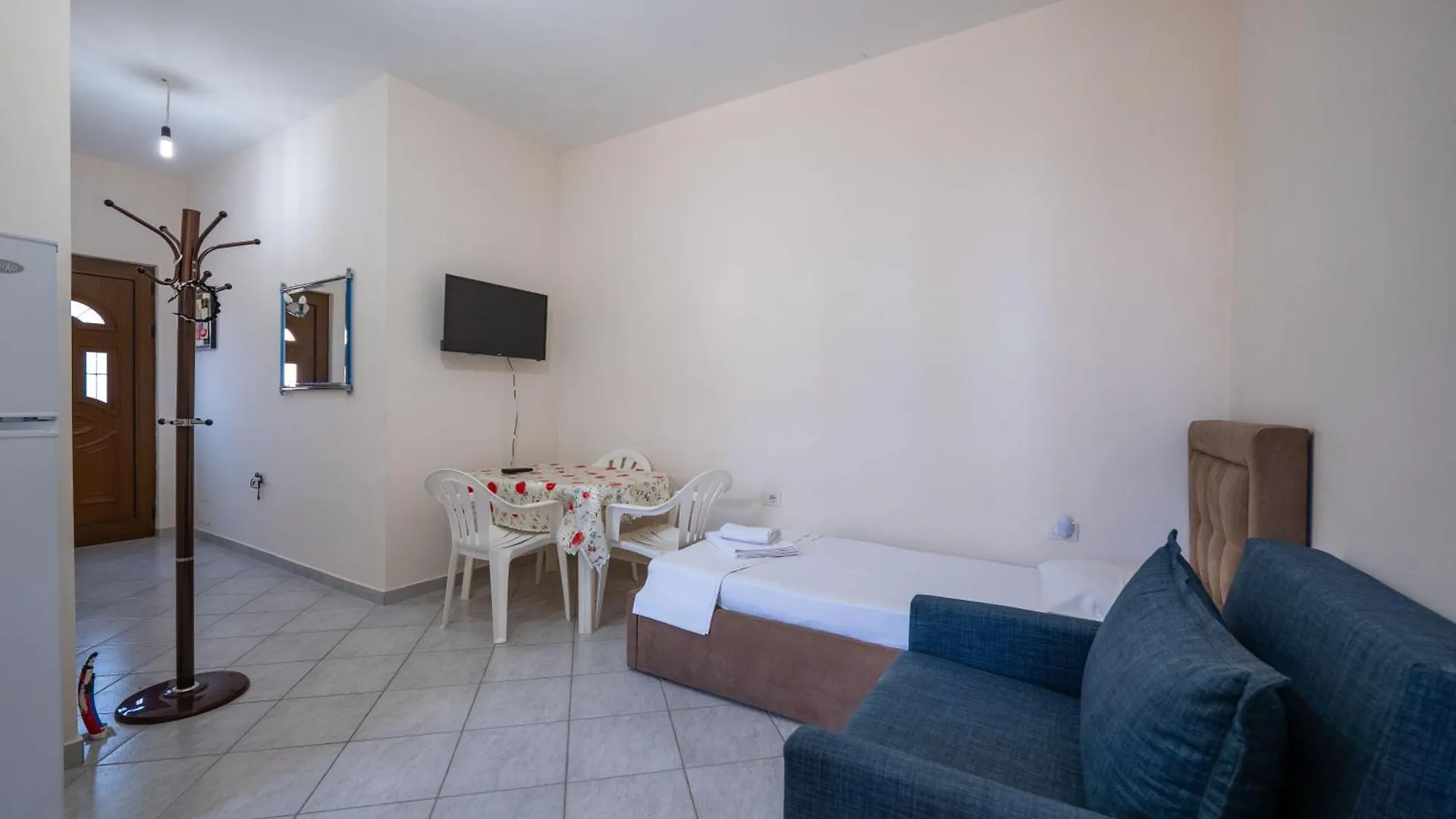 Sunshine Apartments Sarandë